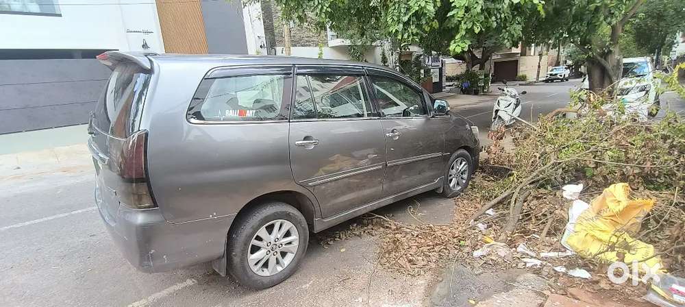 Toyota Innova 2013 Diesel 138000 Km Driven