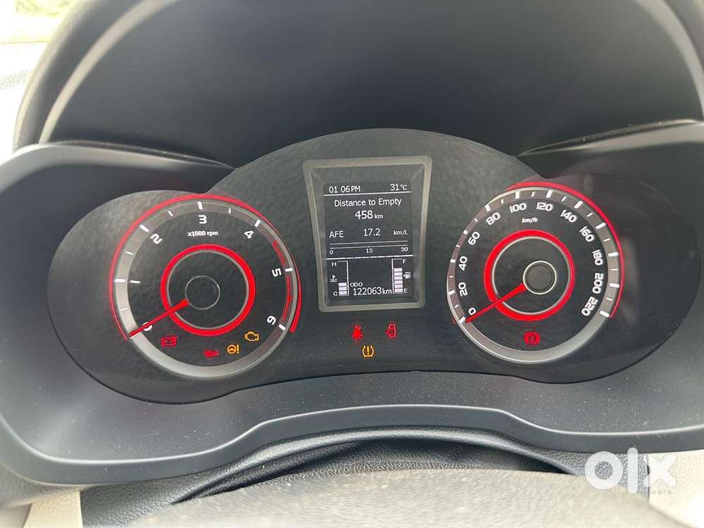 Mahindra Xuv300 W8(o)