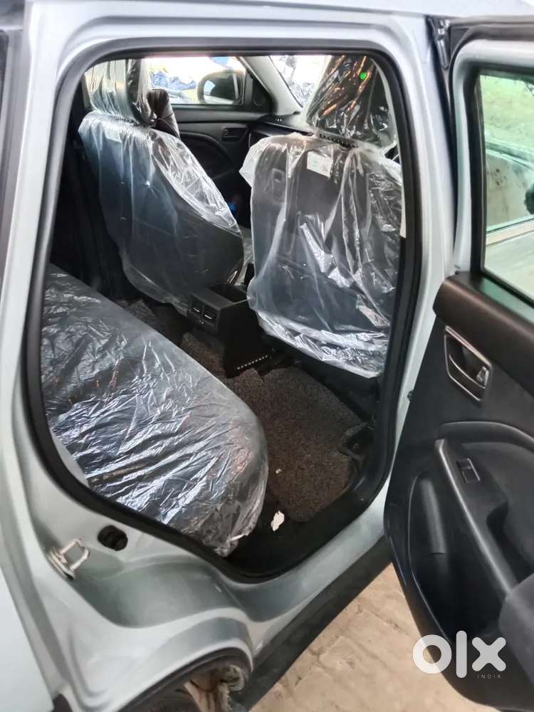 Maruti Suzuki Vitara Brezza 2024 Petrol 10740 Km Driven