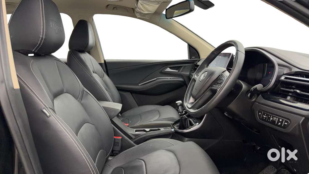 Mg Hector Plus Sharp Pro Blackstorm 2.0 Turbo Diesel 7 Str, 2024, Di..