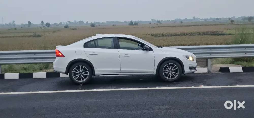 Volvo S60 Cross 2019 Awd Diesel