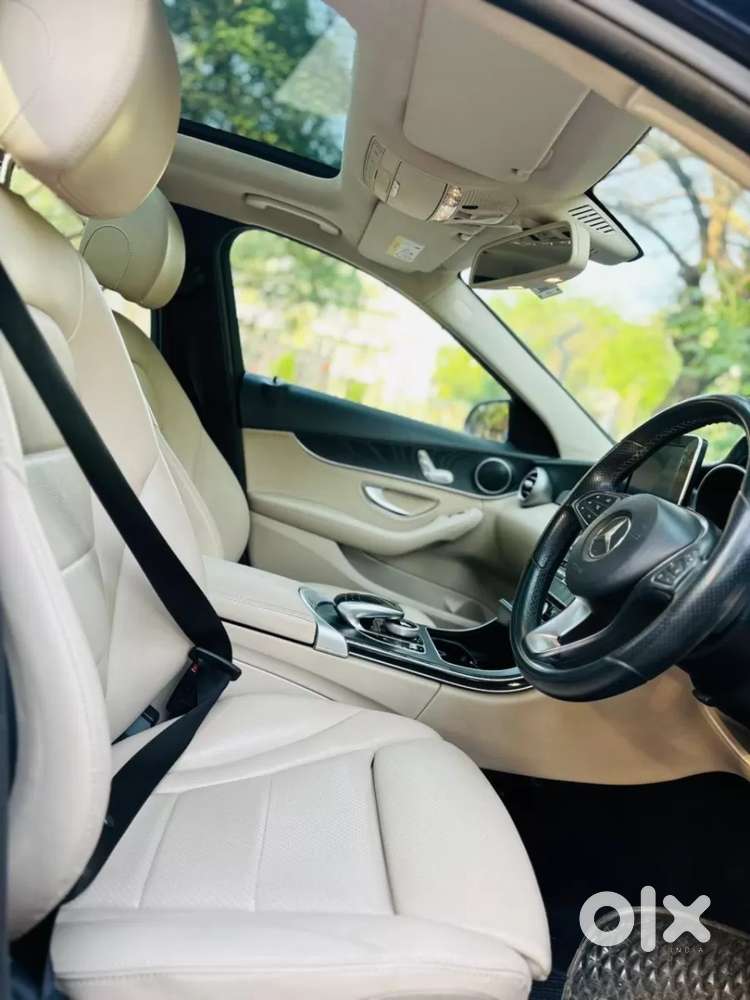 Mercedes-benz C-class [ ] 2.0 C200 Avantgarde, 2018, Petrol