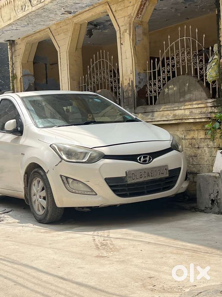 Hyundai I20 Sportz 2013 November