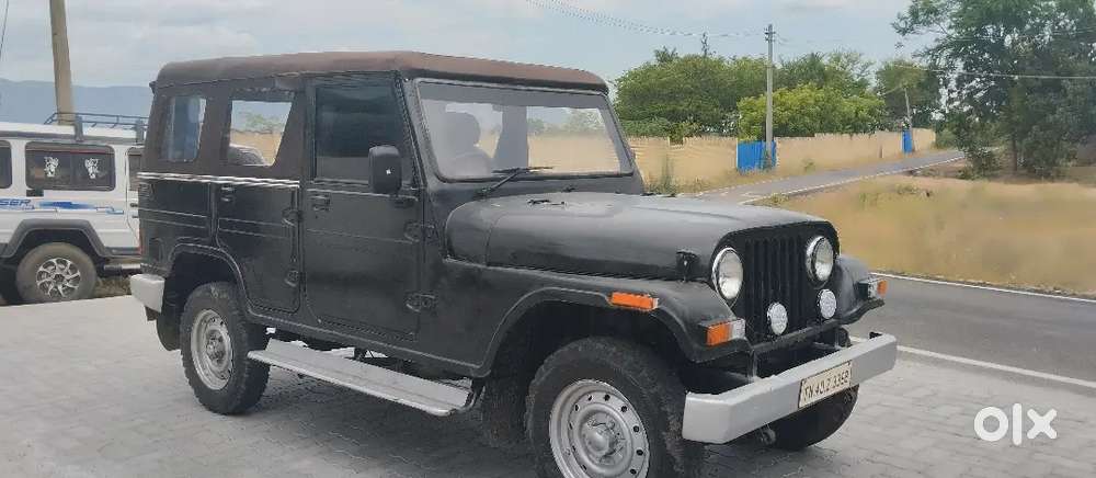 Mahindra Jeep Commander 2000