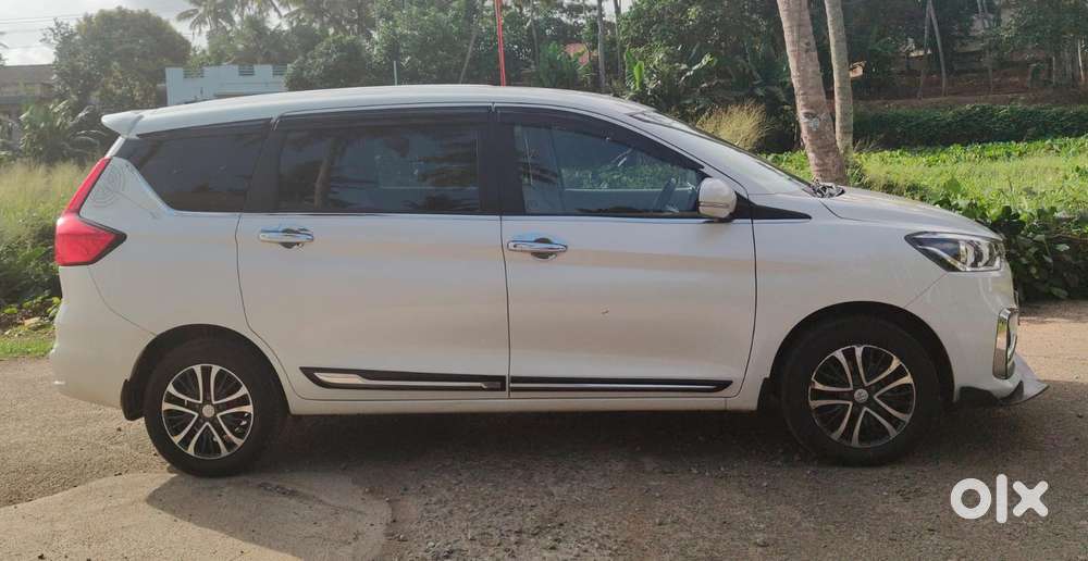 Maruti Suzuki Ertiga Vxi Shvs, 2024, Petrol