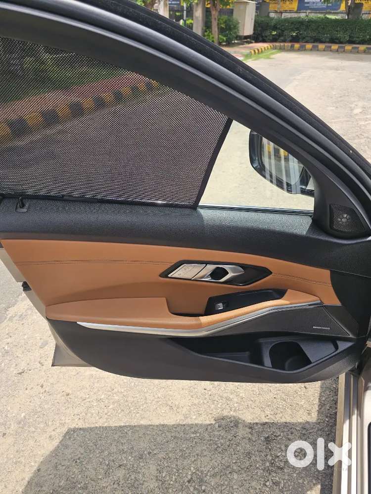 Newcondition Bmw 330 Li 2022 Petrol (all Service/repair Done From Bmw)