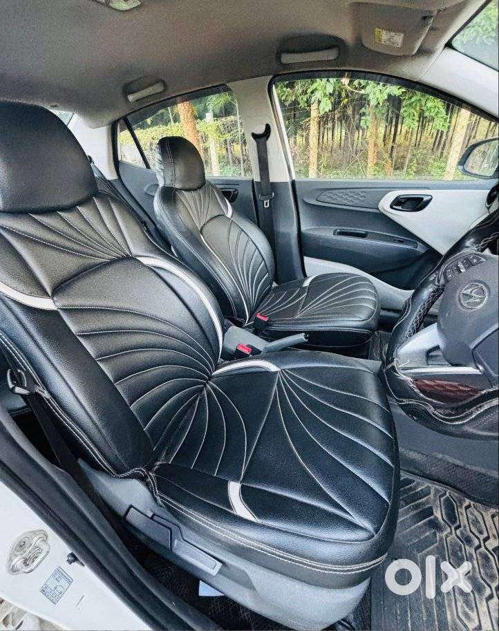 Hyundai Aura, 2022, Petrol