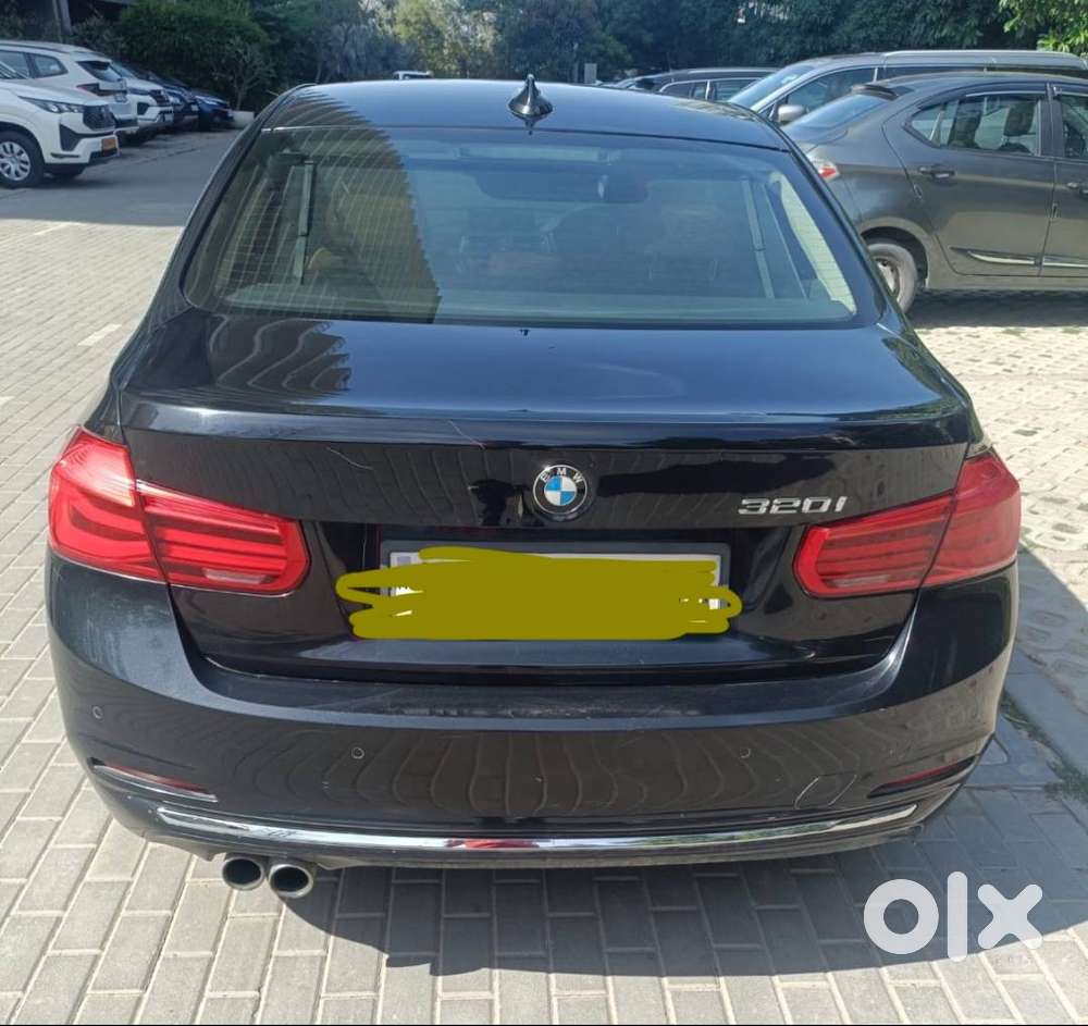 2017 Bmw320i Black Sapphire, Petrol, Luxury Line