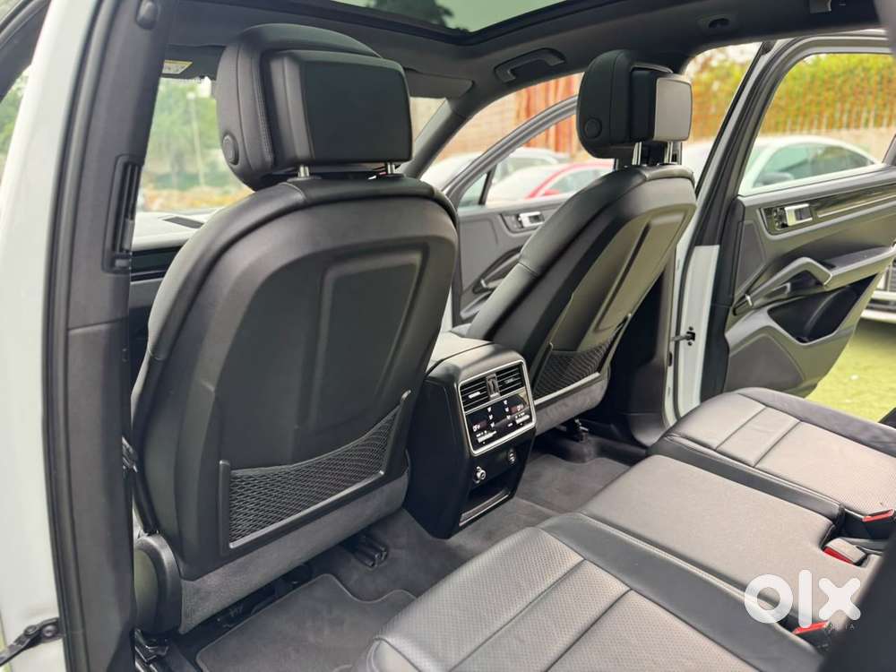 Porsche Cayenne V6 Tiptronic, 2019, Petrol