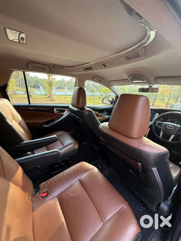 Toyota Innova Crysta 2016 Well Maintained