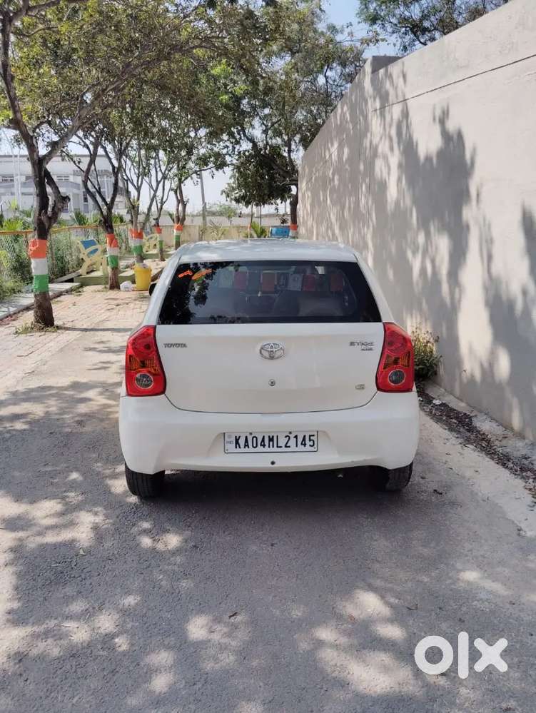 Toyota Etios Liva 2012 Km Driven Car