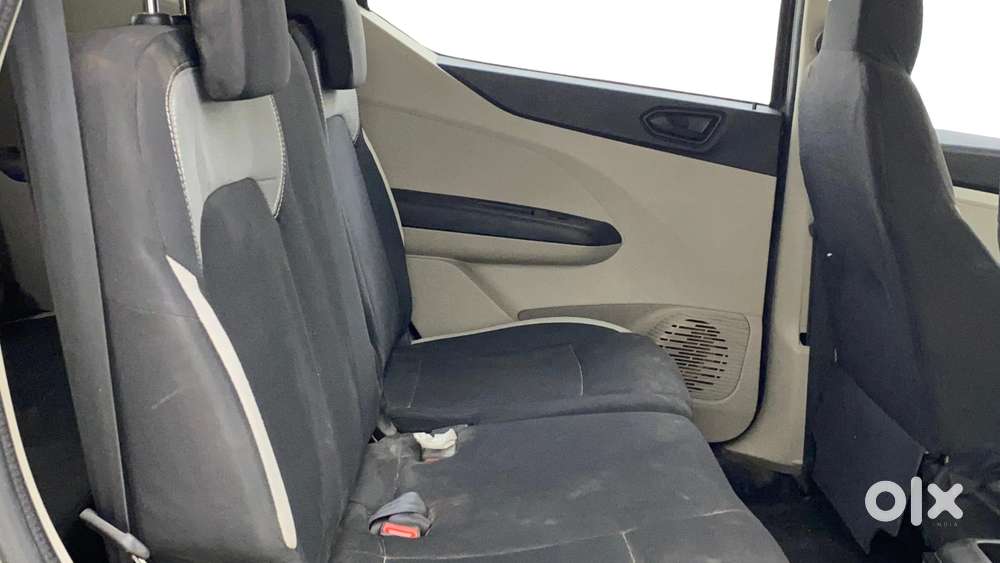 Renault Triber Rxl, 2022, Petrol