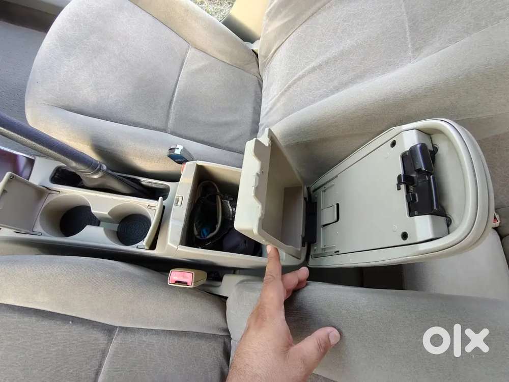 Toyota Corolla Altis 1.8g 2011 Petrol Manual