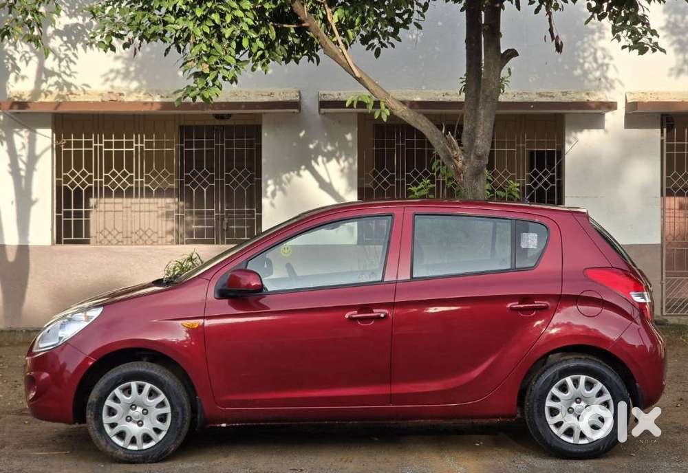 Hyundai I20 Magna, 2011, Petrol
