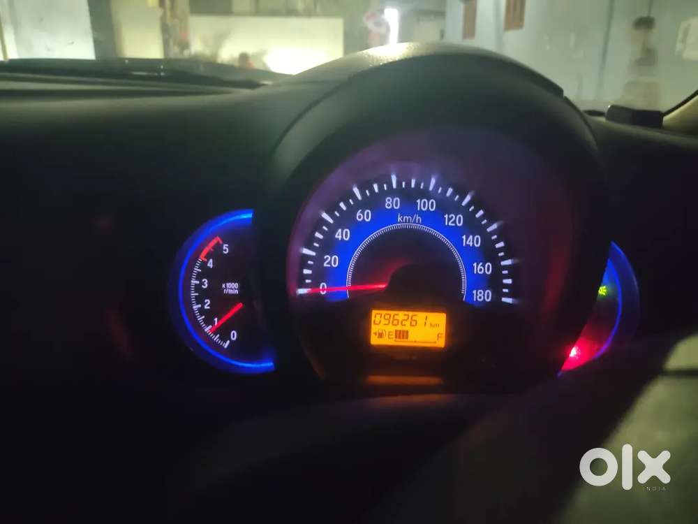 Honda Mobilio 2015 Diesel 96000 Km Driven
