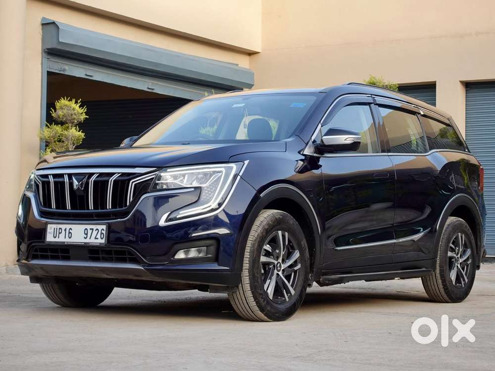 Mahindra Xuv700 2.0 Ax 5 Petrol At Str, 2022, Petrol