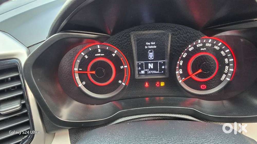 Mahindra Xuv300 W8 Option Diesel, 2021, Diesel