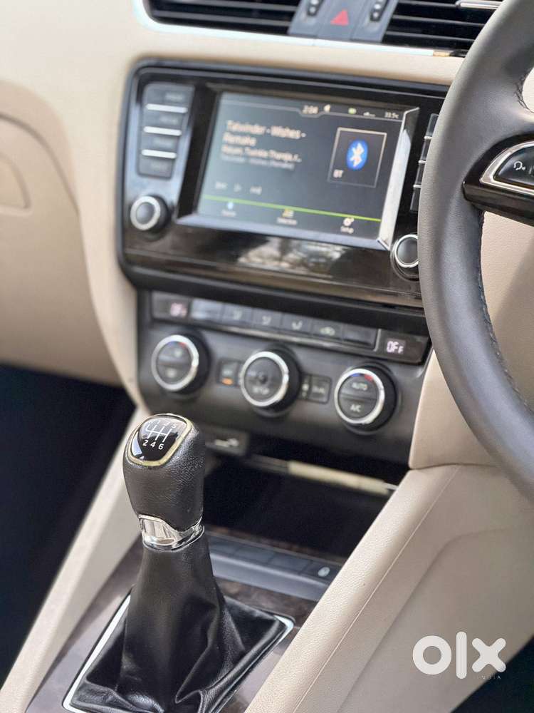 Skoda Octavia 2.0 Tdi Mt Ambition, 2015, Diesel