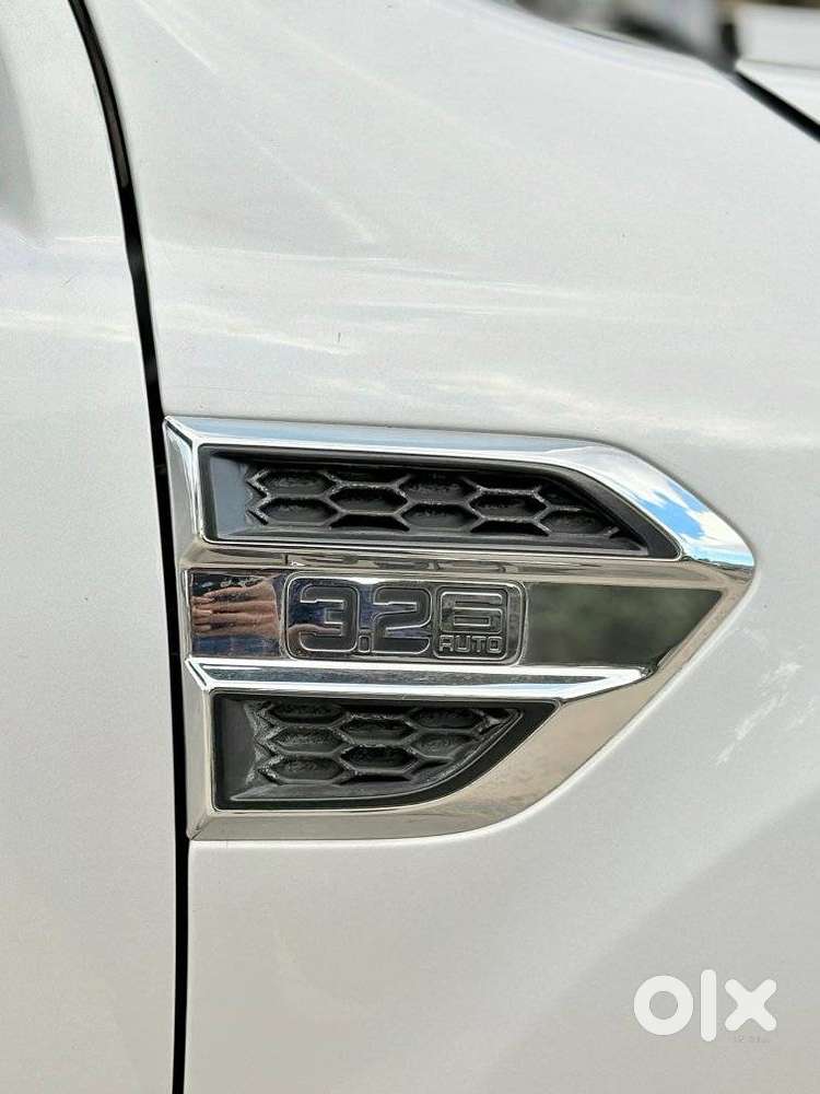 Ford Endeavour 3.2 Titanium At 4x4, 2016, Diesel