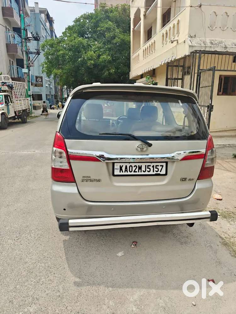 Toyota Innova 2013