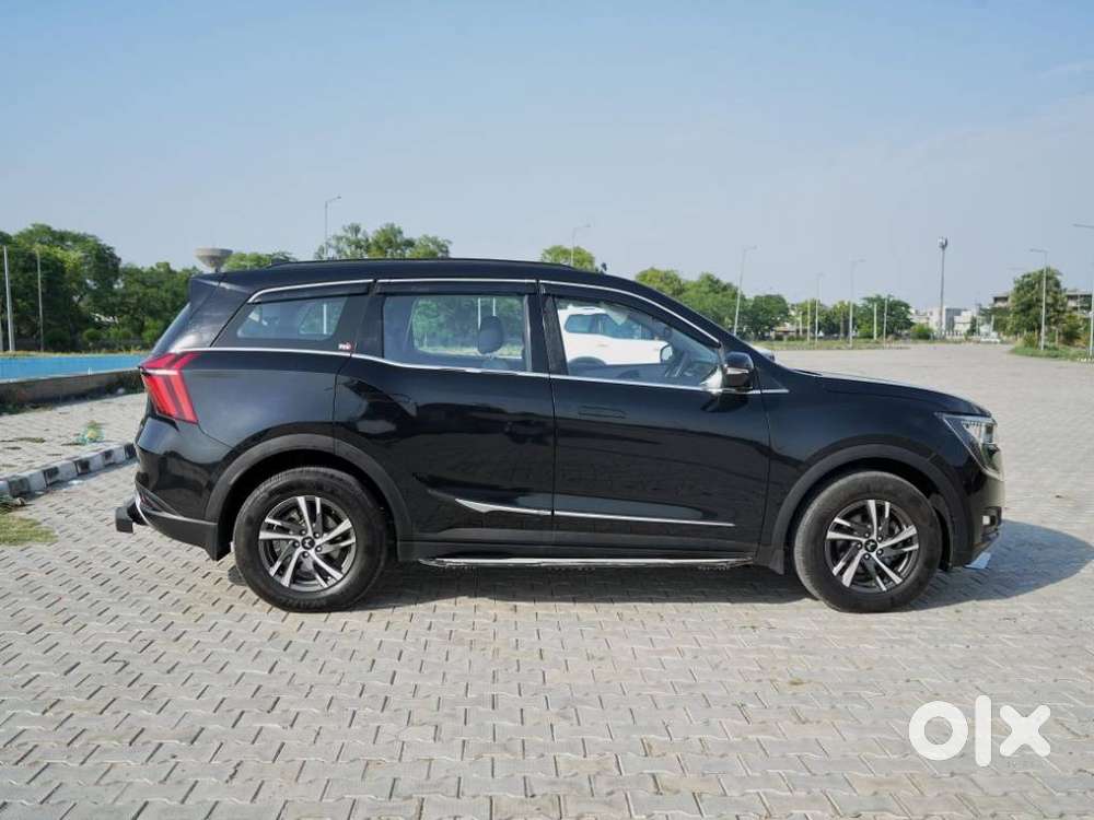 Mahindra Xuv700 2.2 Ax 5 Diesel At 7 Str, 2024, Diesel