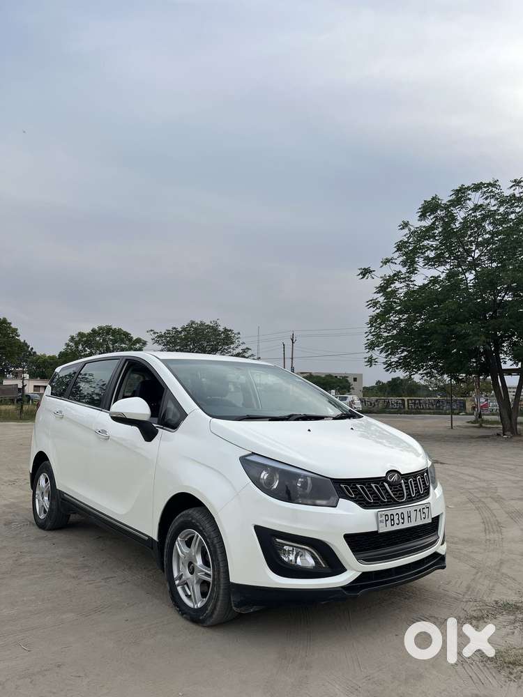 Mahindra Marazzo M6 8str, 2019, Diesel