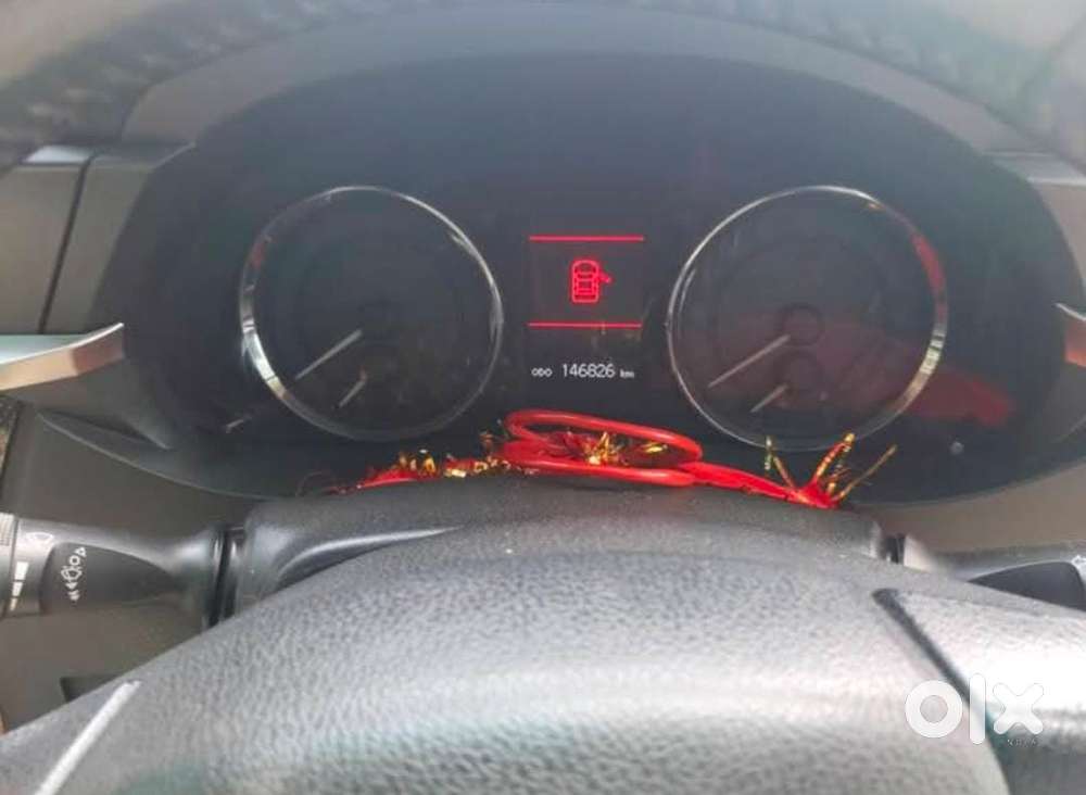 Toyota Corolla Altis 2013-2017 D-4d G, 2016, Diesel