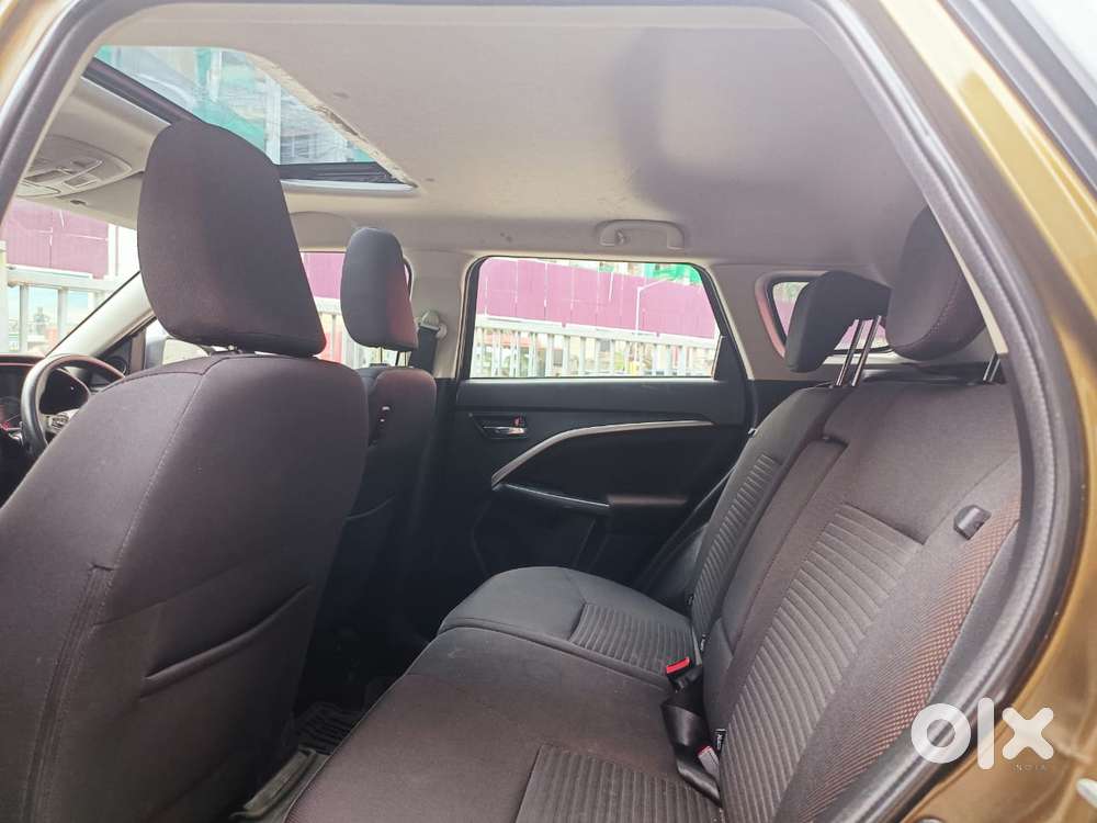 Maruti Suzuki Brezza 1.5 Zxi At Smart Hybrid, 2023, Petrol