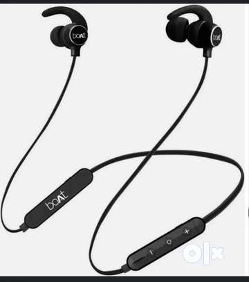 Boat earphones under online 250