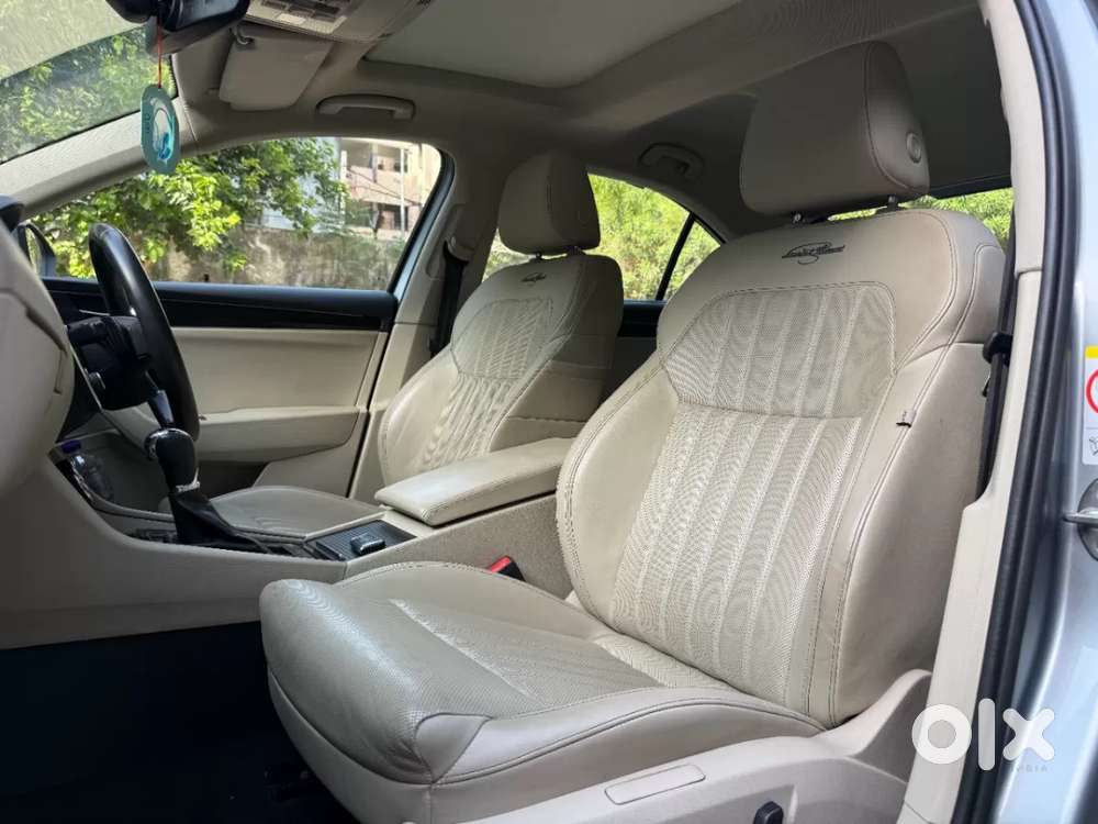 Skoda Superb 2.0 L&k Tsi At, 2021, Petrol