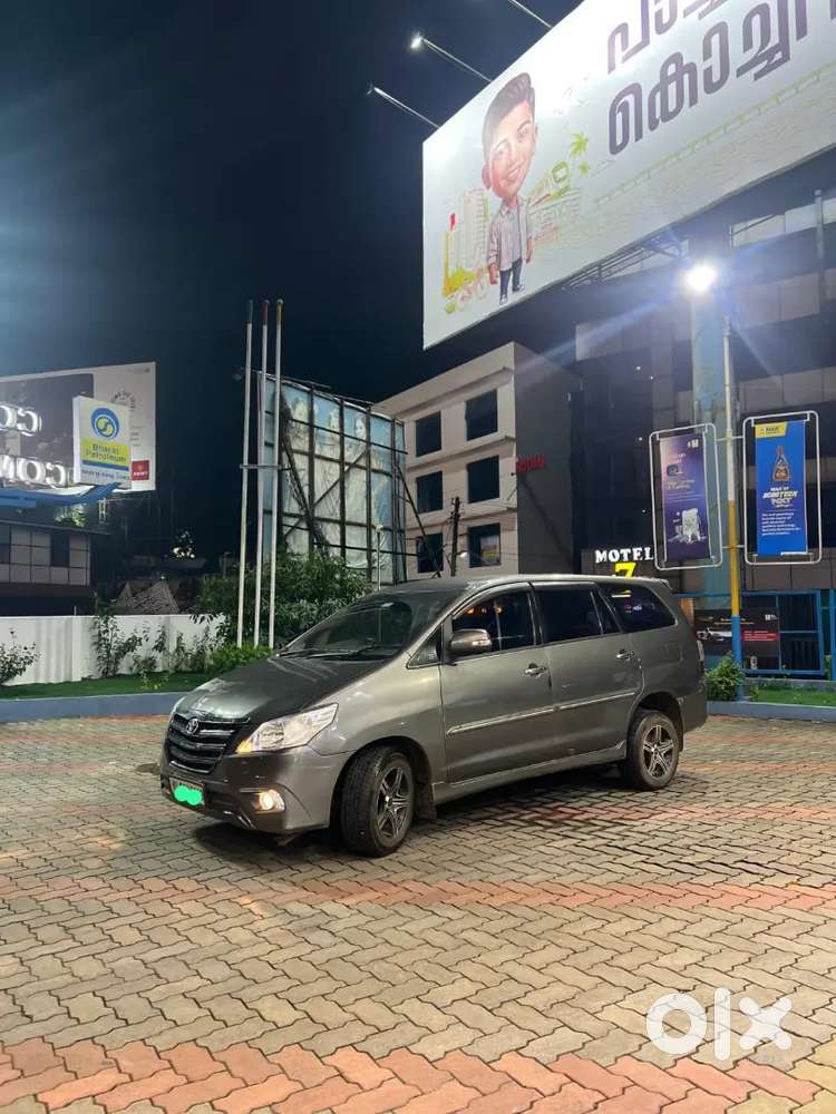 Toyota Innova Diesel 2012