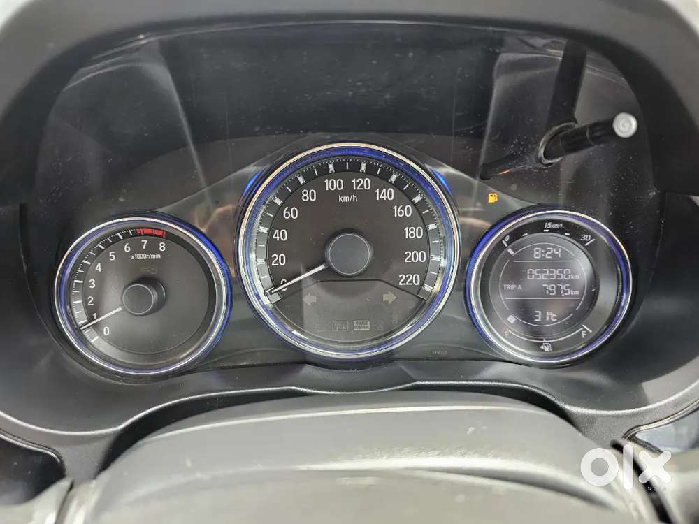 2016 Honda City V Mt, (g.brown Colour) Well Maintained 1st Owner Car!