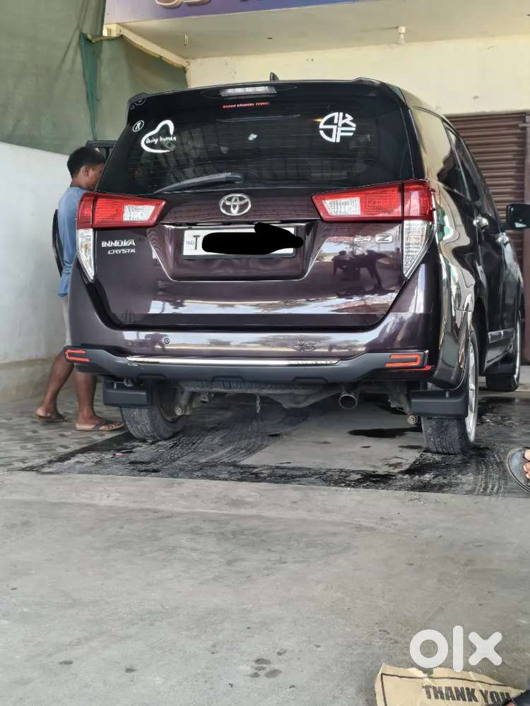 Toyota Innova Crysta 2017 Diesel Manual Second Owner