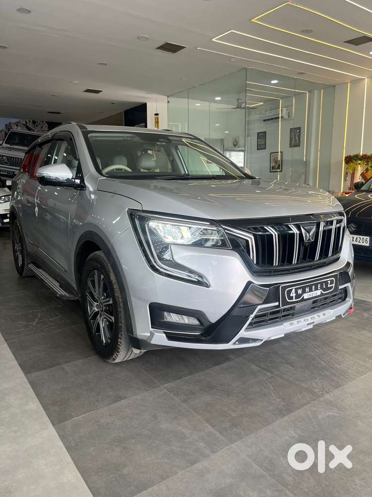 Mahindra Xuv700 Ax7l 6 Str At, 2021, Diesel