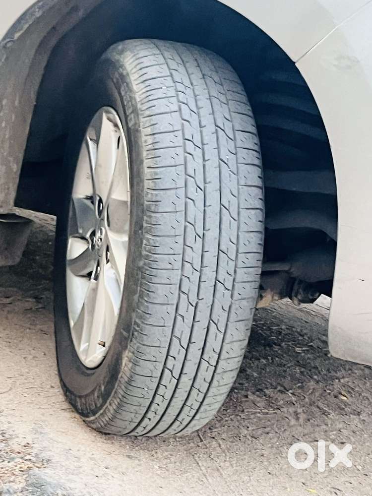 Toyota Innova Crysta, 2023, Diesel
