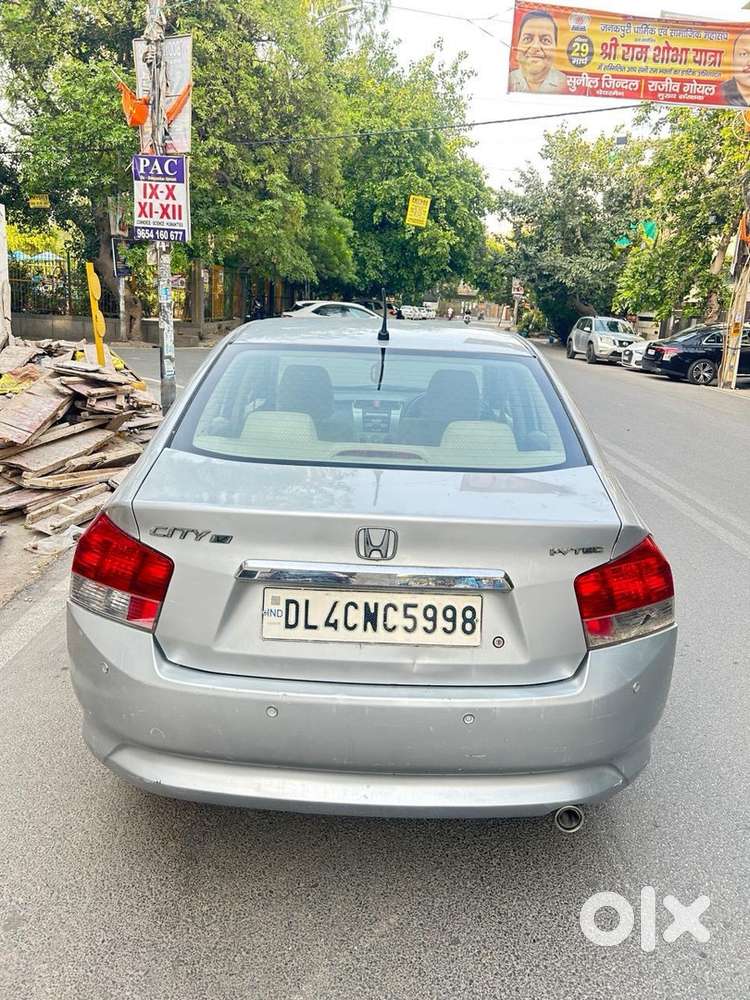 Honda Petrol Car 2011 Automatic