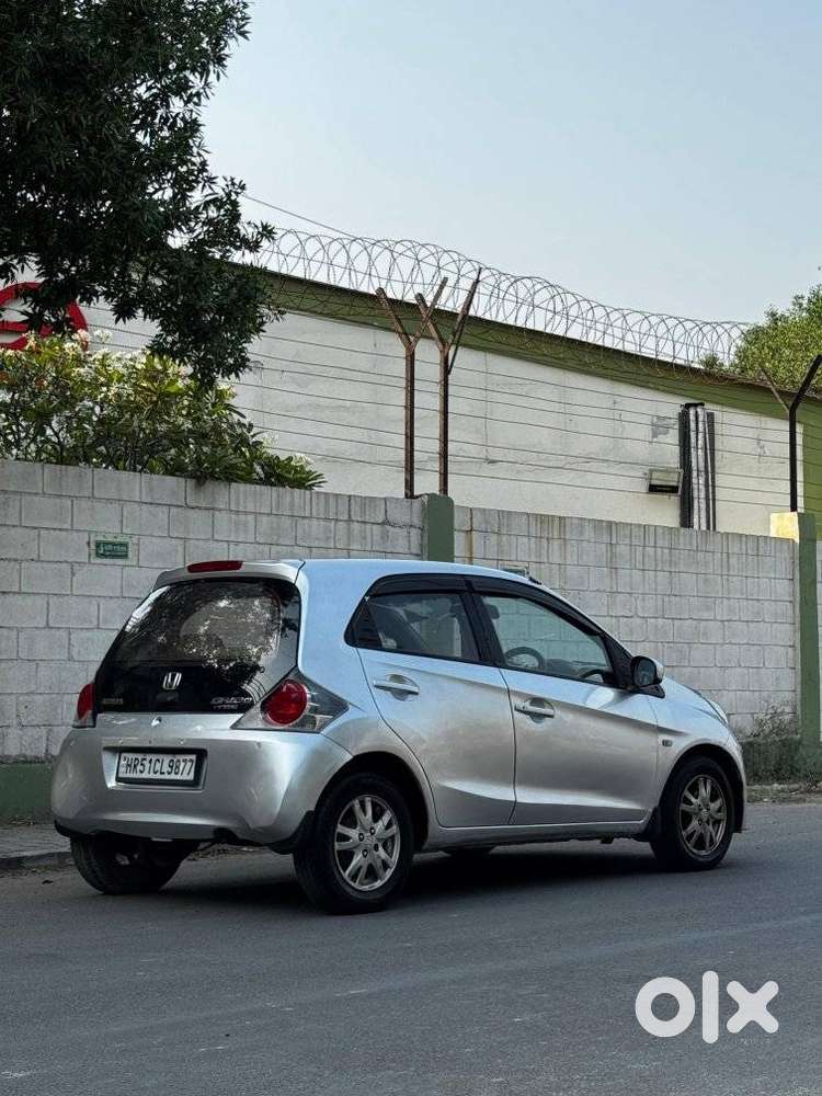 Honda Brio, 2013, Petrol