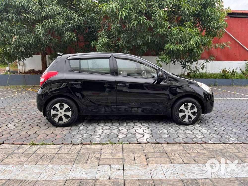 Hyundai I20 Magna, 2010, Petrol