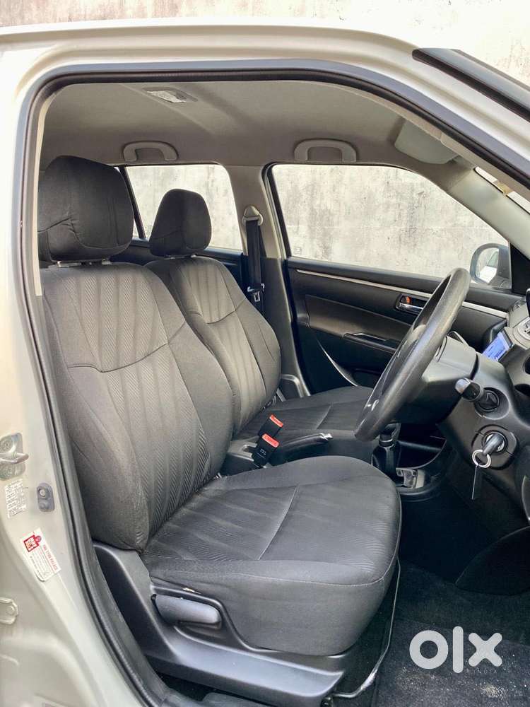 Maruti Suzuki Swift Vxi + Manual, 2012, Petrol