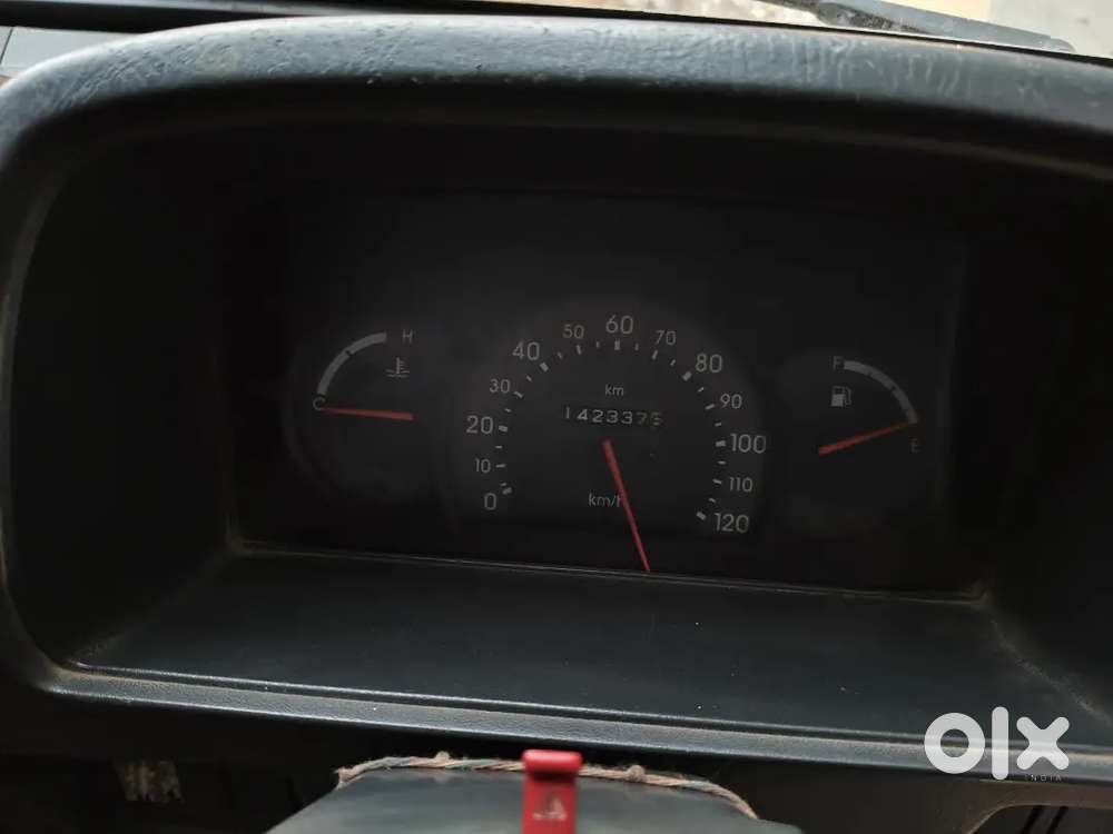 Maruti Suzuki Omni 2006
