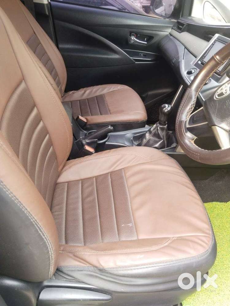 Toyota Innova Crysta 2.4 G Mt, 2016, Diesel