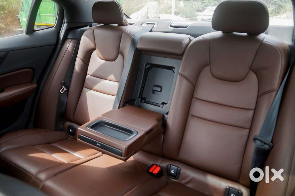 Volvo S60 T4 Inscription, 2021, Petrol