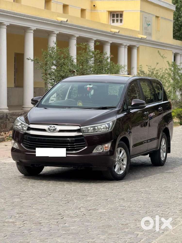 Toyota Innova Crysta [2020-ongoing] 2.4 Gx At 7 Str, 2017, Diesel