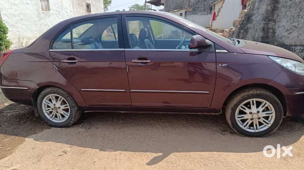 Tata Indigo Marina 2013 Diesel 150000 Km Driven
