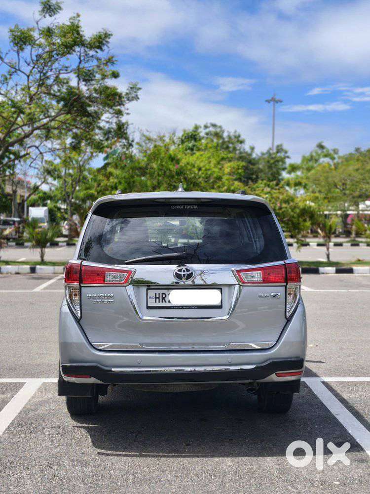 Toyota Innova Crysta 2.8z Automatic, 2016, Diesel