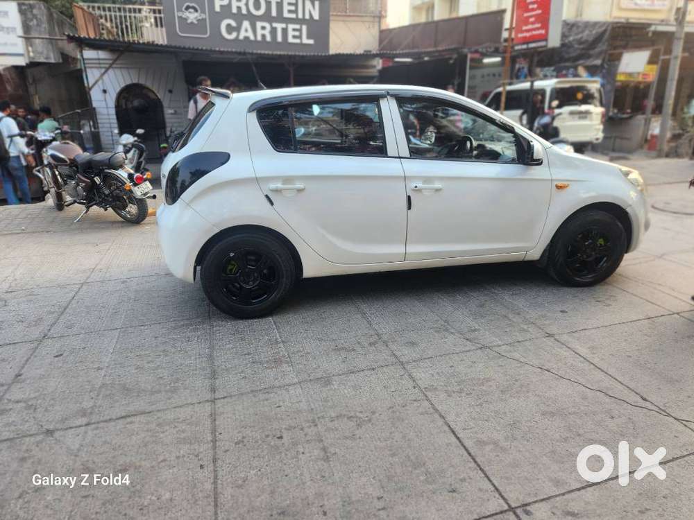 Hyundai I20 Asta Automatic With Sunroof Top Model