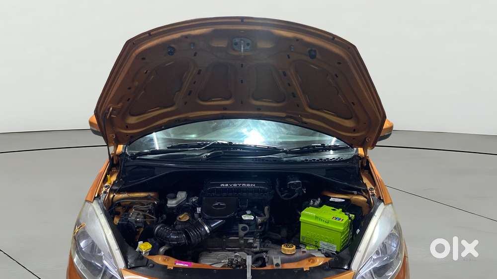 Tata Tiago 1.2 Revotron Xz, 2017, Petrol
