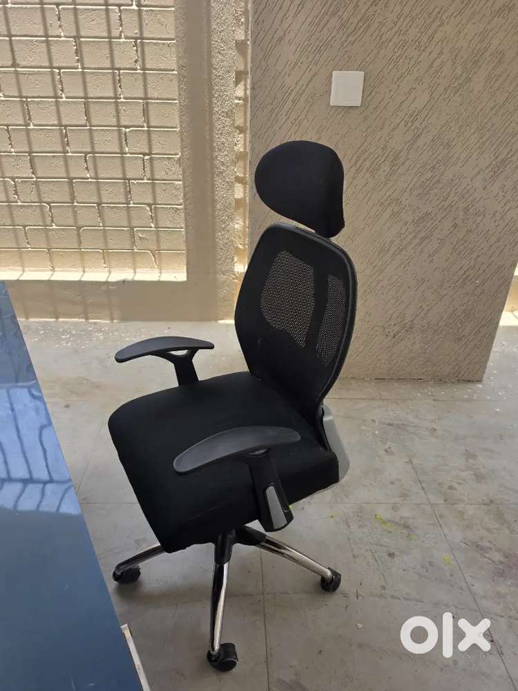 Office table and chair