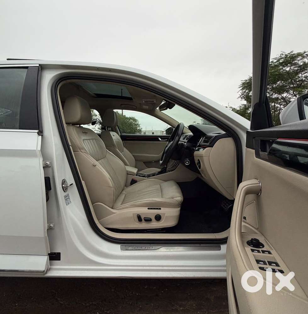 Skoda Superb 2.0 L&k Tsi At, 2021, Petrol