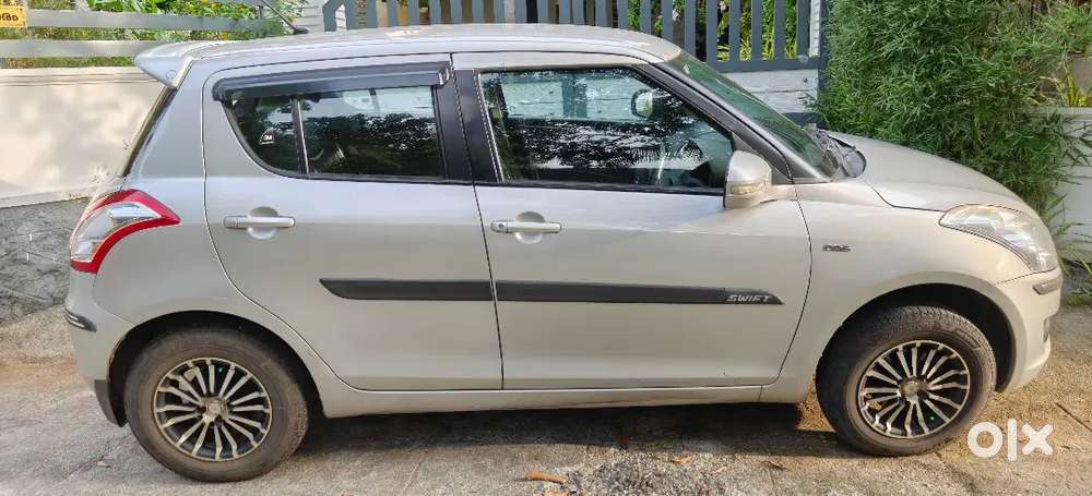 Maruti Suzuki Swift 2013 Diesel 92000 Km Driven
